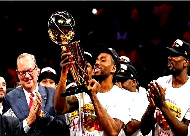 伦纳德单核带队夺冠：近20年唯一孤胆英雄