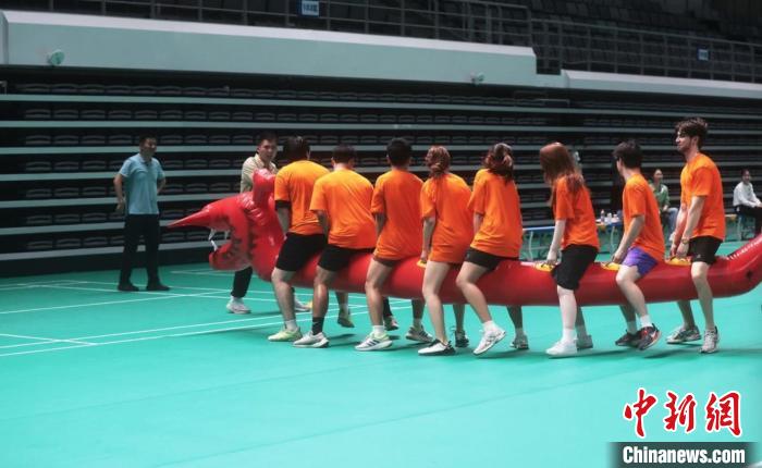 港澳台青年端午趣味运动会共品文化同源