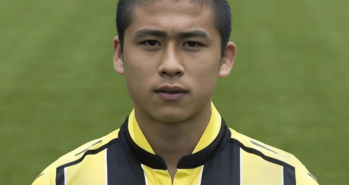 申花07后新星吴启鹏提前归队 伤病影响国青战局